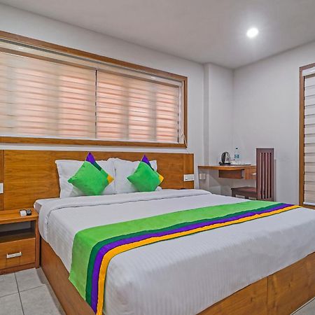Treebo Regalia Inn Civil Station Калпетта Экстерьер фото