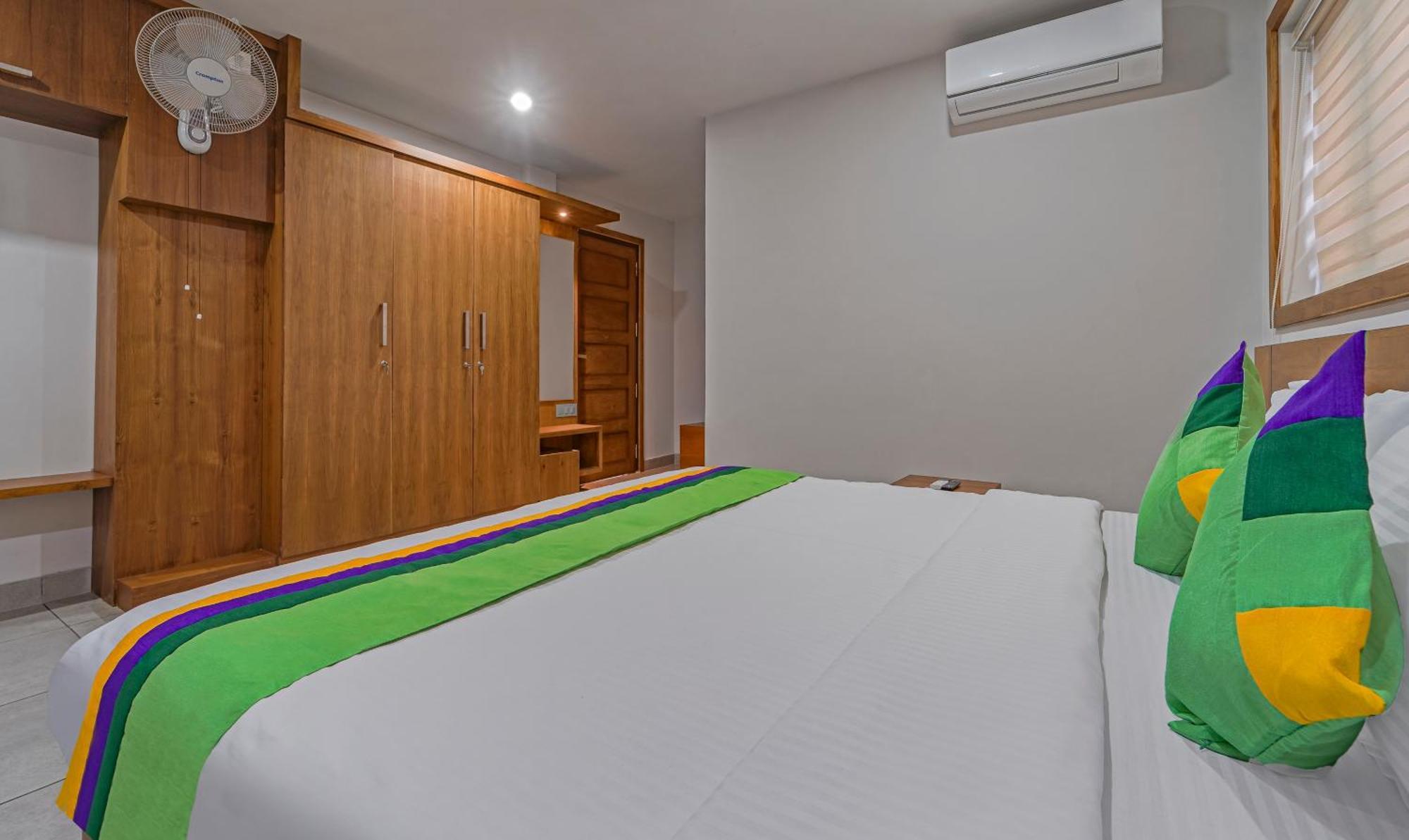 Treebo Regalia Inn Civil Station Калпетта Экстерьер фото